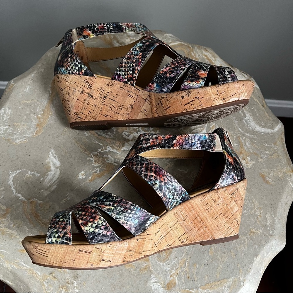 Softspots 8.5 wide sandals strappy open-toe rainbow snakeskin print cork wedge - Picture 7 of 11